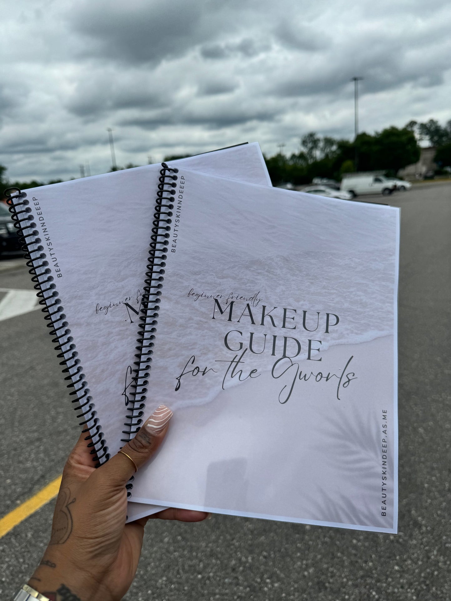 Beginner Friendly Makeup Guide - Paper Copy